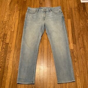 Men’s Banana Republic Slim Fit Travel Jean